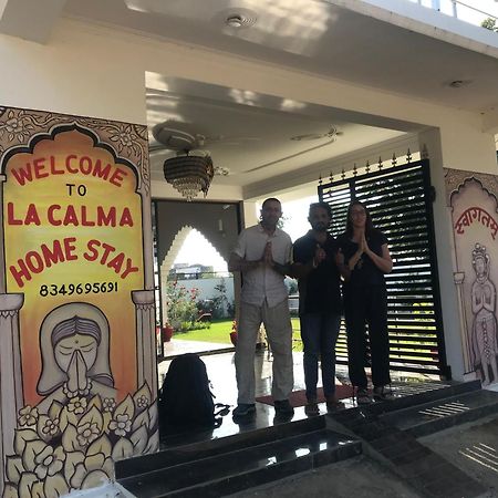 La Calma Homestay Khadzsuráhó Kültér fotó